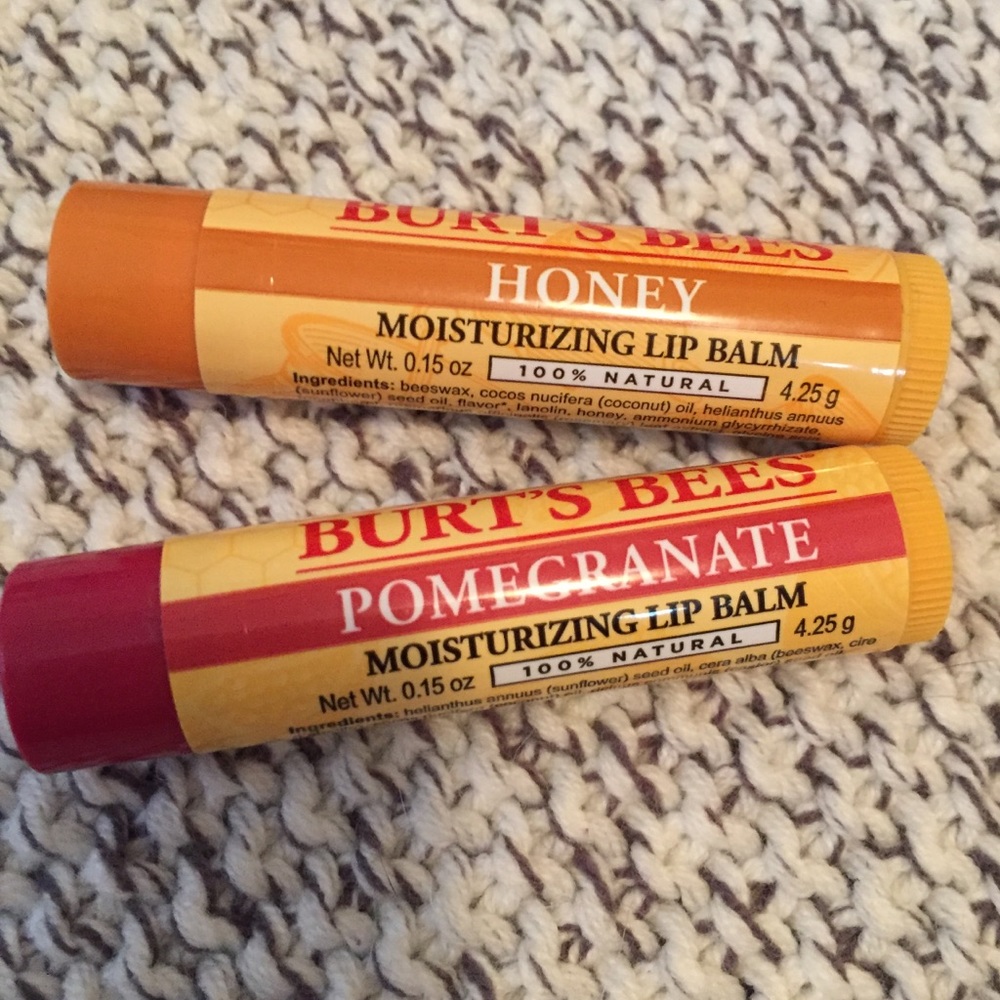 BURT’S BEES LIP BUNDLE - Picture 3 of 3